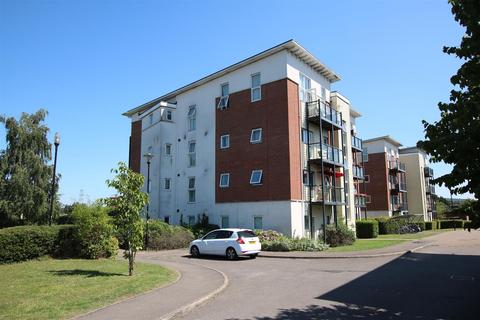 PARK VIEW ROAD, LEATHERHEAD, KT22 2 bed apartment for sale