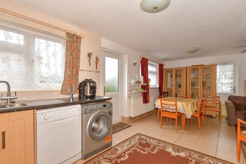 Flint Green, Lords Wood, Chatham, Kent 3 bed detached bungalow for sale