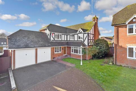 Yeoman Park, Bearsted, Maidstone, Kent 5 bed detached house for sale