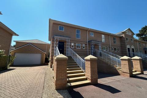 The Avenue, Poole BH13 3 bed end of terrace house for sale