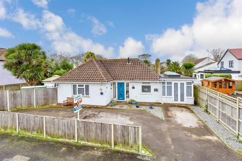 Poplar Grove, Hayling Island, Hampshire 2 bed detached bungalow for sale