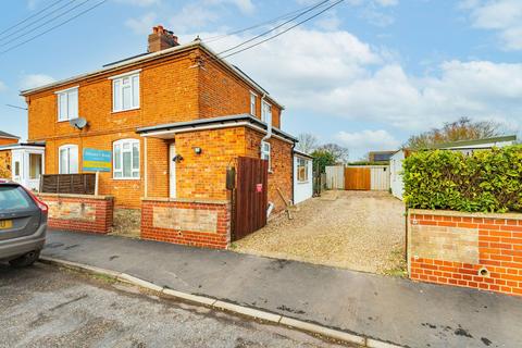 The Lane, Briston 3 bed semi