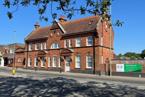 Milton Green, Christchurch Road, New... 2 bed flat for sale