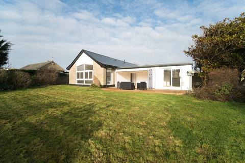 Steart Drive, Burnham