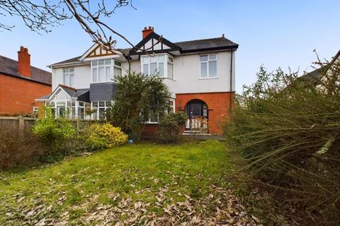 Forton Road, Newport TF10 3 bed semi