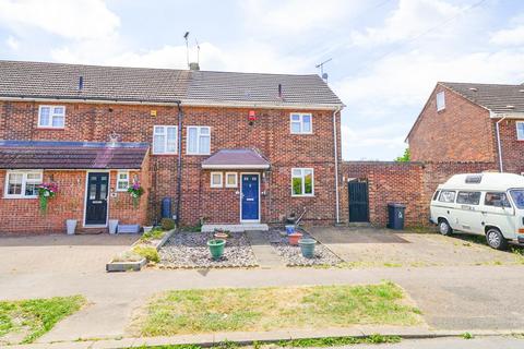 Weston Avenue, Leighton Buzzard 2 bed semi