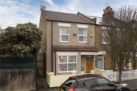 Meadow Road, Wimbledon, SW19 3 bed end of terrace house for sale