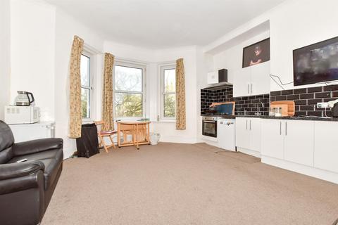 Trinity Crescent, Folkestone, Kent 3 bed apartment for sale