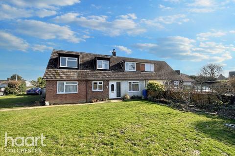 Vine Drive, Wivenhoe 4 bed semi