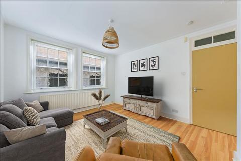 Abingdon Mansions, Abingdon Road... 3 bed flat for sale