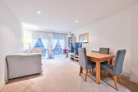 Newington Causeway, Elephant and... 1 bed flat for sale