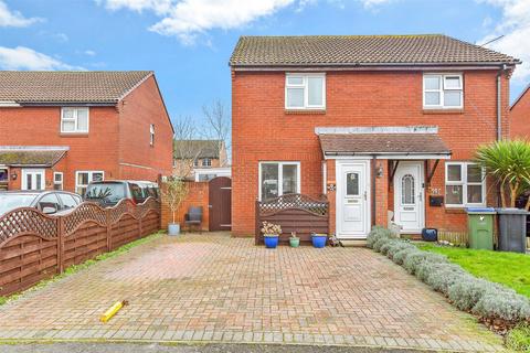 Montgomery Drive, Bognor Regis, West... 3 bed semi