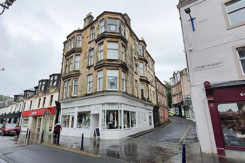 Montague Street, Flat 3