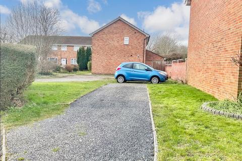 Hornbeam Road, Havant, Hampshire 2 bed terraced house for sale