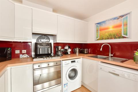 Victoria Street, Ventnor, Isle of Wight 2 bed flat for sale