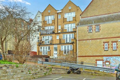 Victoria Street, Ventnor, Isle of Wight 2 bed flat for sale