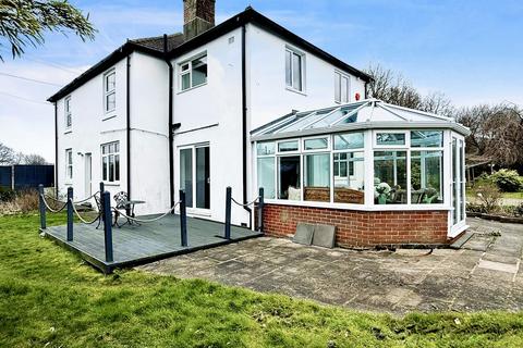 Main Road, Dibden, Southampton 4 bed detached house for sale