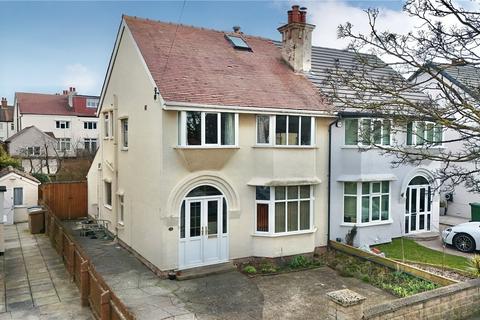 Dovedale Road, Hoylake, Wirral, CH47 3 bed semi