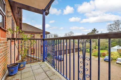 Wray Park Road, Reigate, Surrey 1 bed apartment for sale