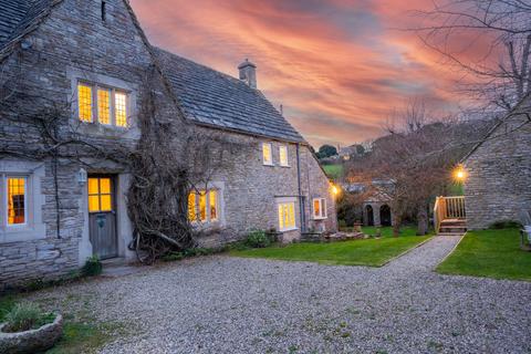 Southcliffe Road, Swanage, Dorset, BH19 5 bed detached house for sale
