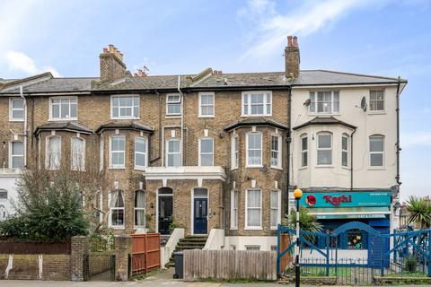 Baring Road, Lee 1 bed apartment for sale