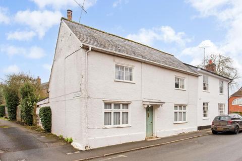 High Street, Ramsbury, Marlborough... 3 bed semi