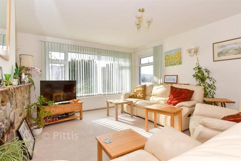 Highview, Freshwater, Isle of Wight 4 bed chalet for sale