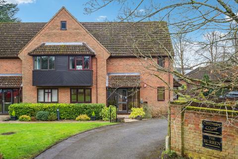 Tudor Park, Amersham 2 bed apartment for sale