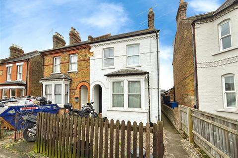 Bolton Road, Windsor, Berkshire 1 bed maisonette for sale