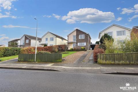 Winch Lane, Haverfordwest 4 bed detached house for sale