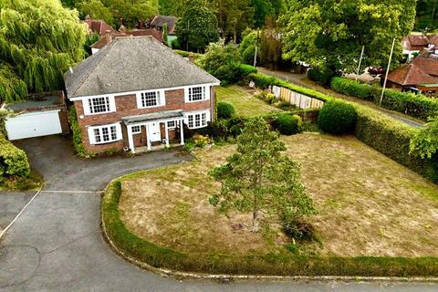 Gadbridge Lane, Ewhurst 5 bed detached house for sale