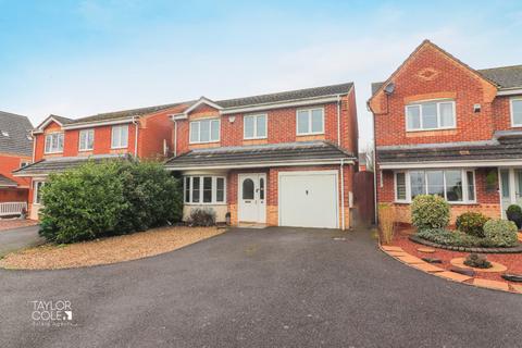 Croft Avenue, Tamworth 4 bed detached house for sale