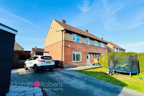 Walpole Avenue, Seaham, Durham, SR7 3 bed semi