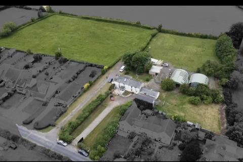Goldcliff Road, Newport, NP18 5 bed country house for sale