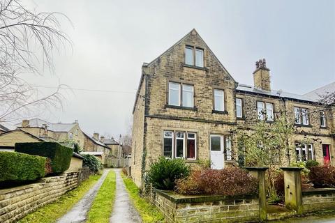 Elmfield Road, Huddersfield HD2 4 bed end of terrace house for sale
