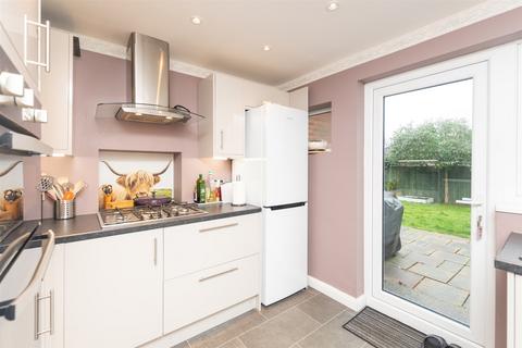 Epsom Close, Bexleyheath, Kent 4 bed semi