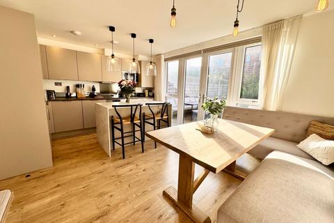 Booth Square, Stockport SK8 4 bed terraced house for sale