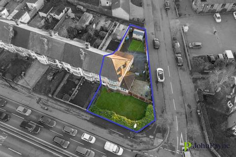 Kenpas Highway, Green Lane, Coventry... 3 bed end of terrace house for sale