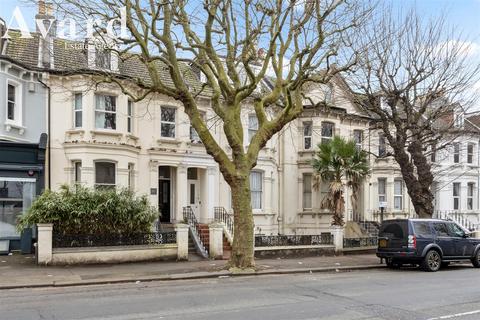 Sackville Road, Hove BN3 1 bed flat for sale
