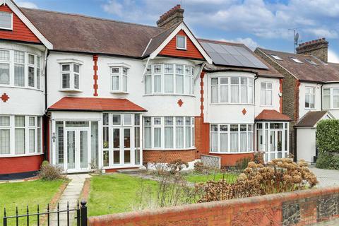 Ridge Avenue, Winchmore Hill 3 bed terraced house for sale