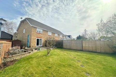 Firs Avenue, Windsor, Berkshire, SL4 2 bed end of terrace house for sale