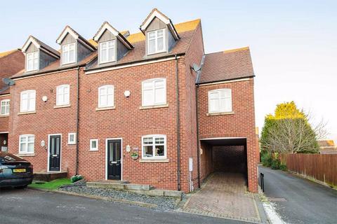 Bramwell Drive, Cannock WS12 4 bed semi