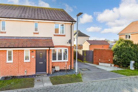 Fox Road, Deal, Kent 3 bed semi