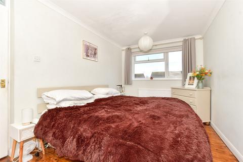Beech Drive, Broadstairs, Kent 3 bed semi