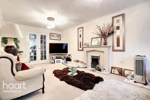 Charlock Drive, Minster 5 bed detached house for sale