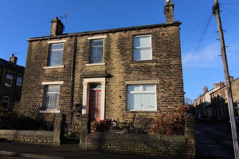 Arthur Street, Farsley, Pudsey 2 bed semi