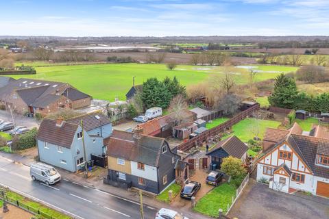 Abridge, Romford RM4 2 bed cottage for sale