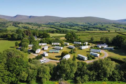 Llanddeusant, Llangadog 4 bed detached house for sale