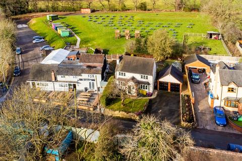 Springle Styche Lane, Burntwood, WS7 3 bed detached house for sale