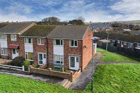 18 Fountains Close, Whitby 3 bed end of terrace house for sale